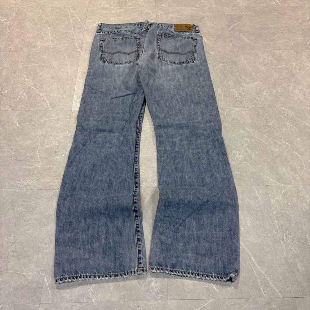 American Eagle Mens Original Boot Light Wash Denim Jeans 33x34 Blue 4839